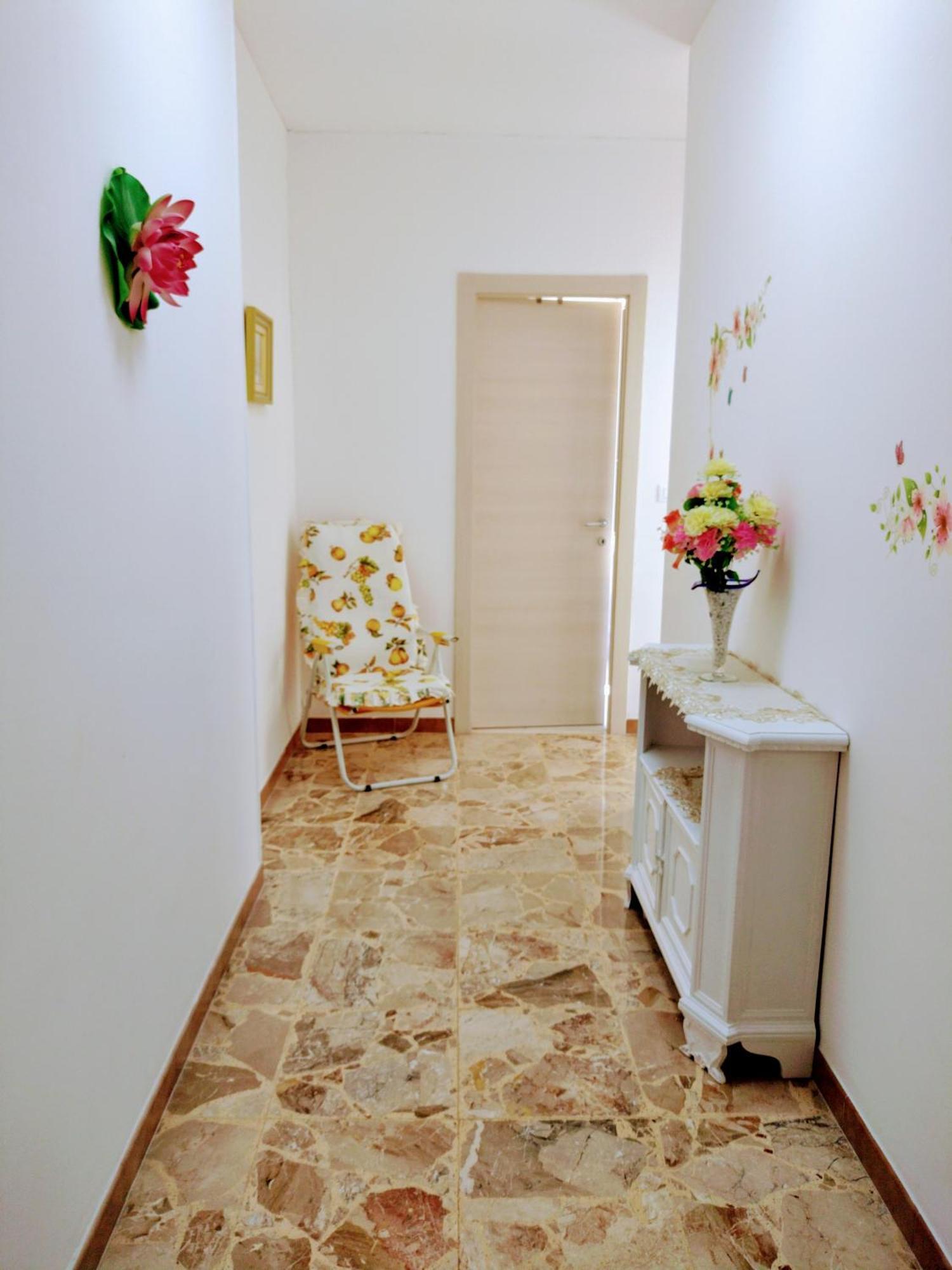 Casa Al Mare Apartment Ventimiglia Bagian luar foto